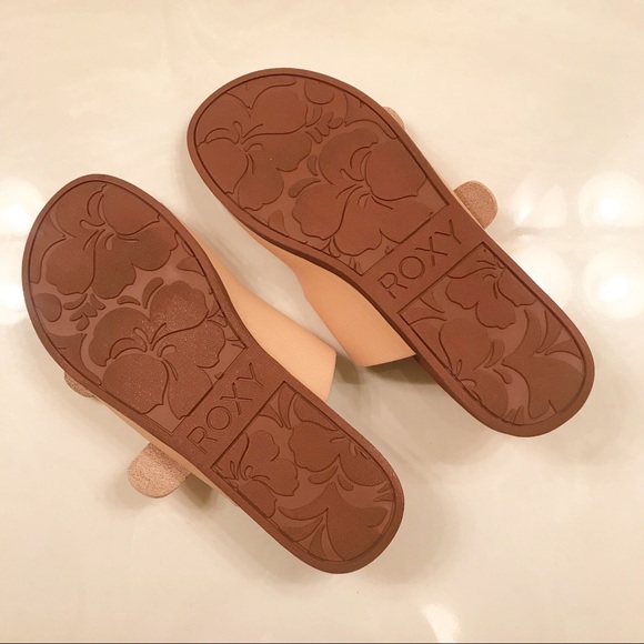 Roxy Neena Sandals with Buckle in Blush Tan Size 7 - Picture 5 of 9